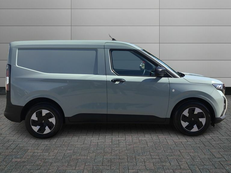 Ford Transit Courier Trend Van 43Kwh Drive 136Ps Fwd 1 Speed A Grey #5