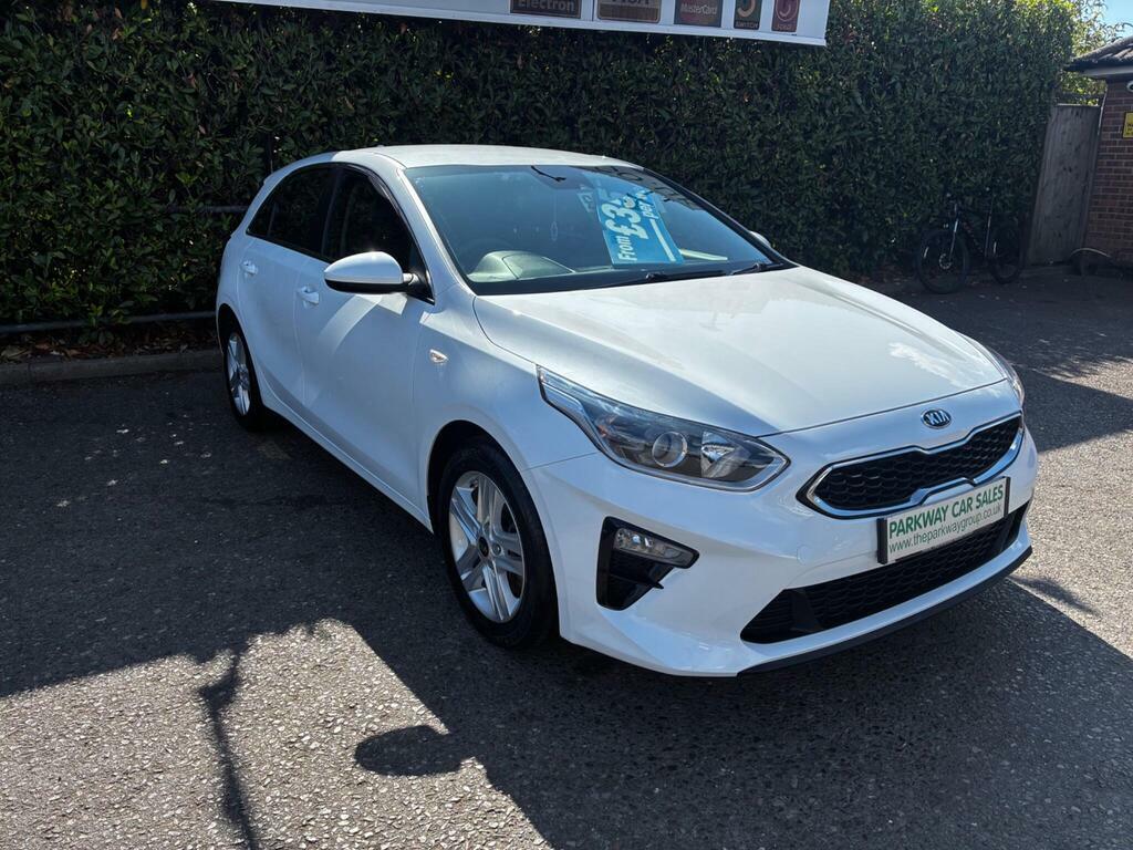 Kia Ceed 1.6 Crdi Eco 2 Euro 6 S S RK19VYF White #3