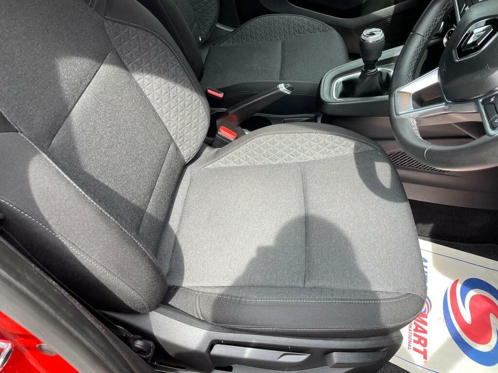Renault Clio 1.6 E-tech Hybrid 140 Launch Edition White #8