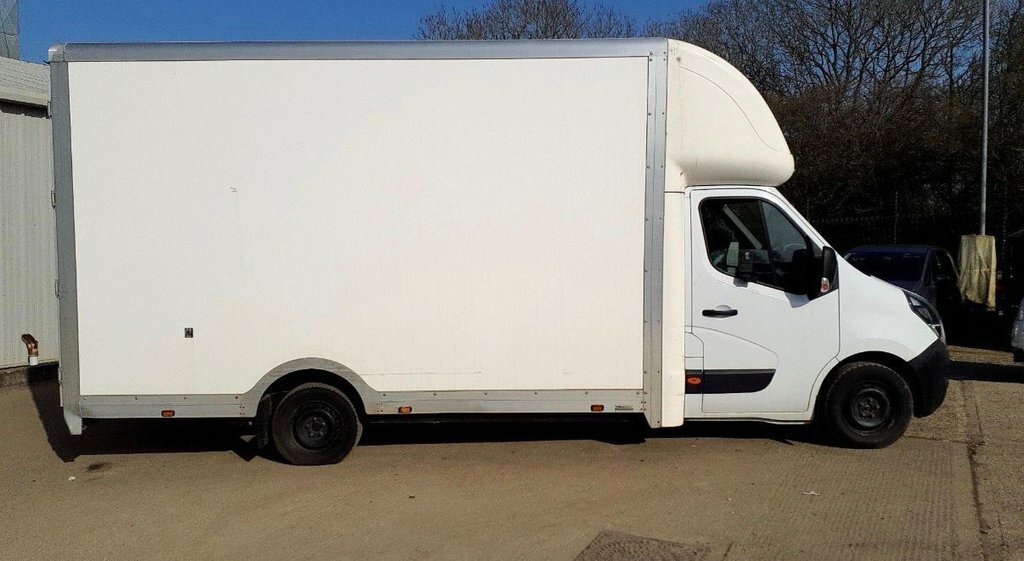 Vauxhall Movano 2.3L Edition WA03LRA White #3