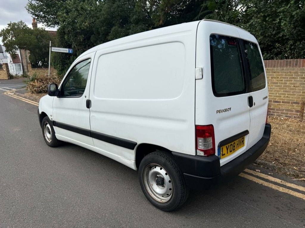 Peugeot Partner 1.6L 800Lx LY08HVR White #6