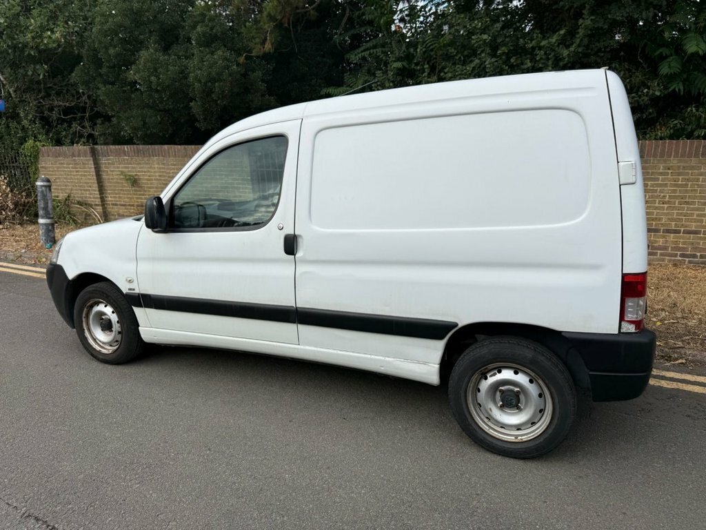 Peugeot Partner Escapade Silver #11