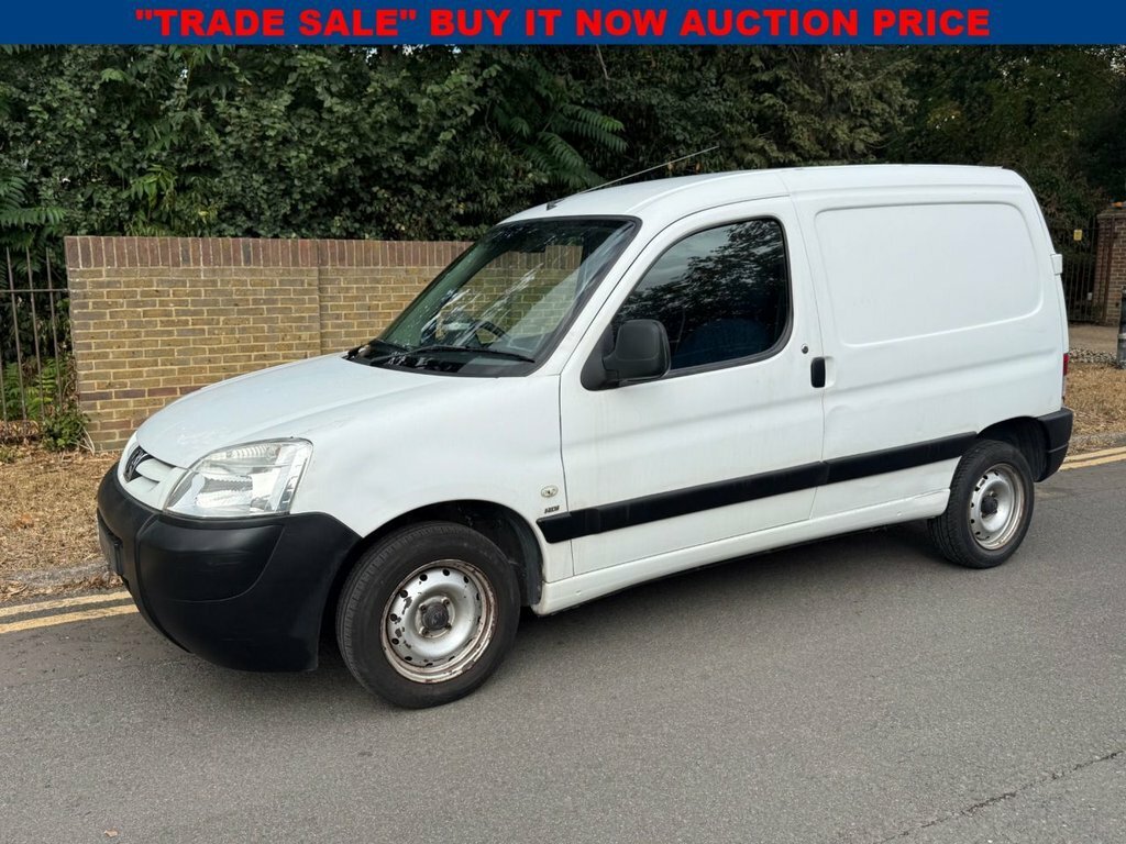 Peugeot Partner 1.6L 800Lx White
