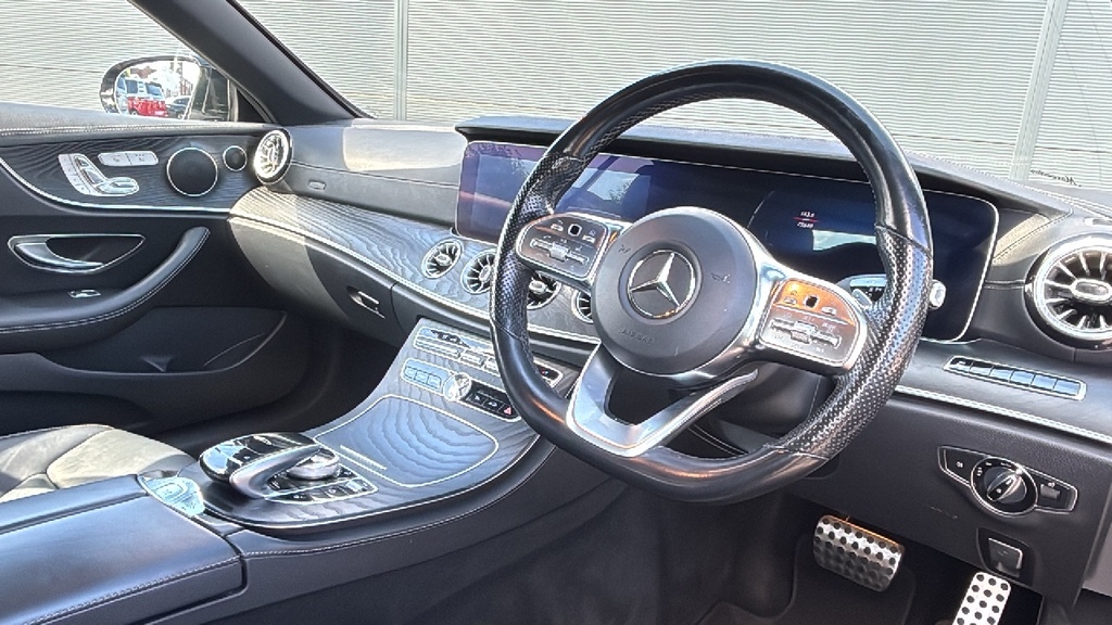 Mercedes-Benz E Class E400d 4Matic Amg Line Premium 9G-tronic 340 P LR70MZN Black #6