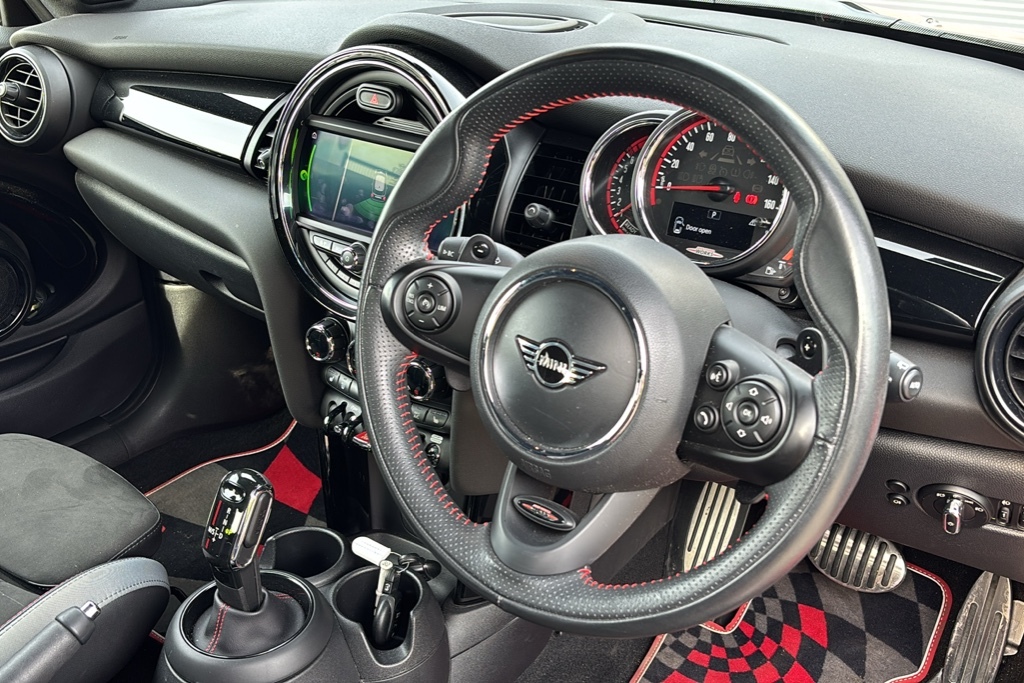 Mini Hatch 2.0 Jcw II Comfortnav Pack 8 Speed YG70YLA Red #6