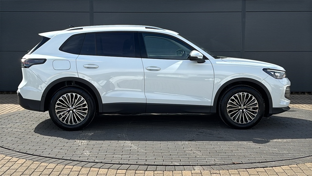 Volkswagen Tiguan 1.5 Etsi 150 Match Dsg 150 Ps KW75LVV White #4