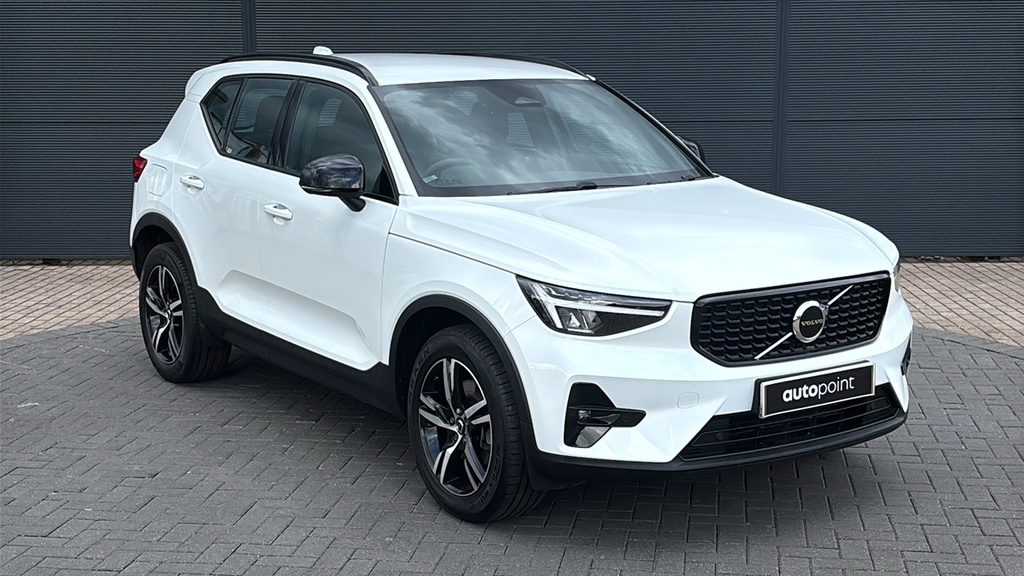 Volvo XC40 2.0 B4p Plus Dark Awd 0 Ps White