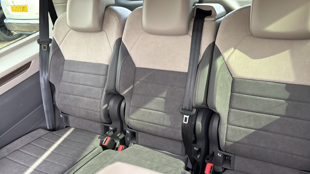 Volkswagen Multivan Life Grey #24