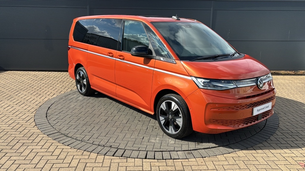 Volkswagen Multivan 2.0 Tdi Style Lwb Dsg 150 Ps Orange