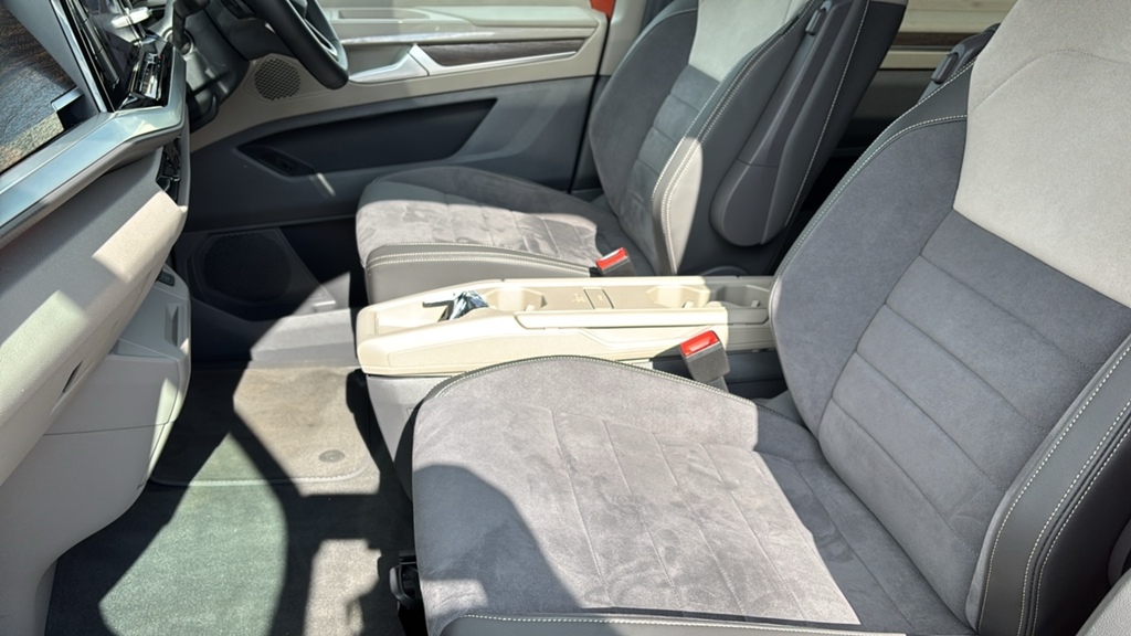Volkswagen Multivan Life Grey #9