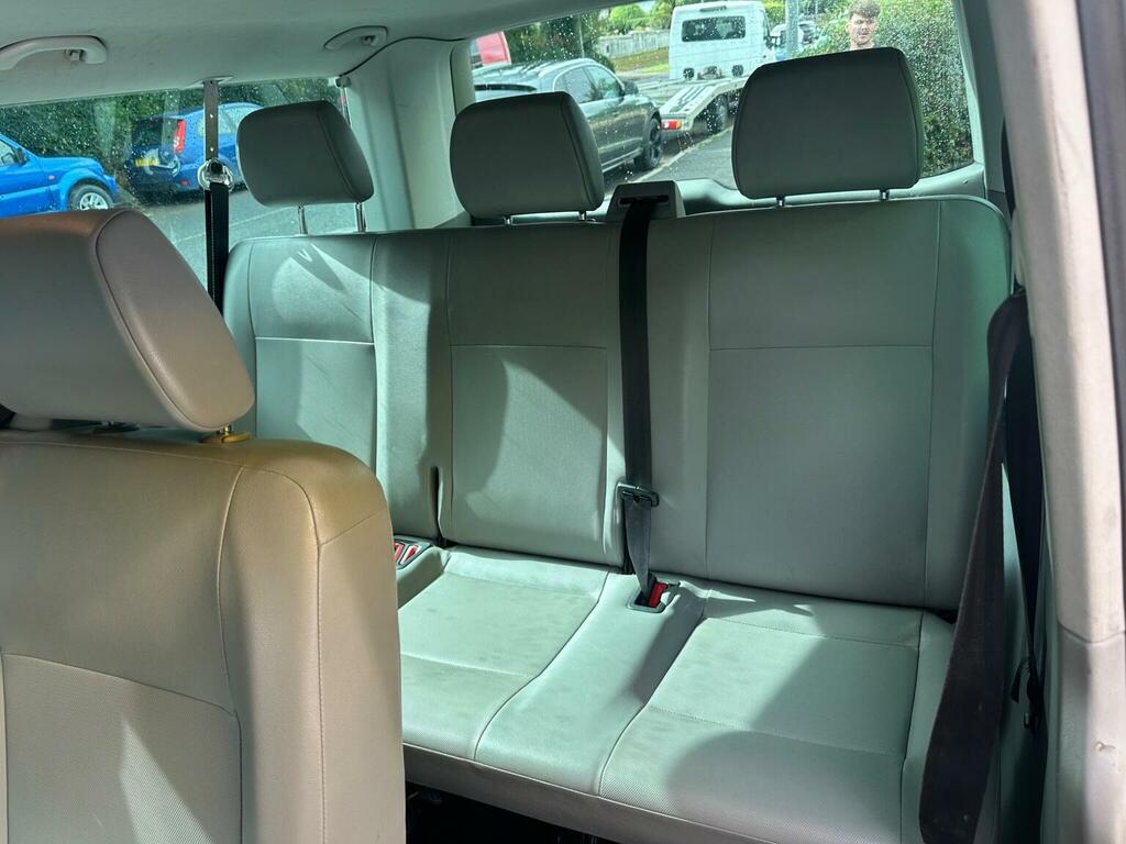 Volkswagen Transporter Shuttle Grey #38