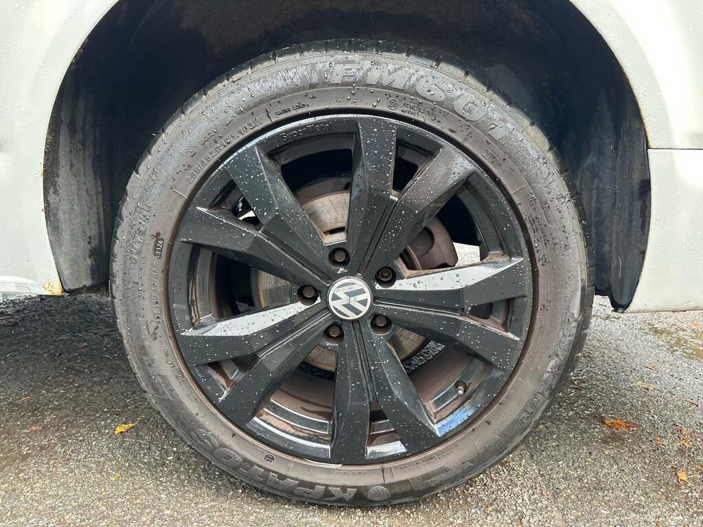 Volkswagen Transporter Shuttle Grey #49