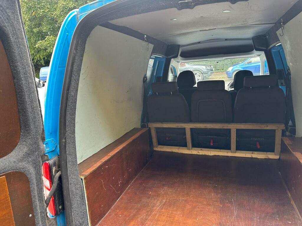 Volkswagen Caddy Maxi 1.6 Tdi C20 White #24