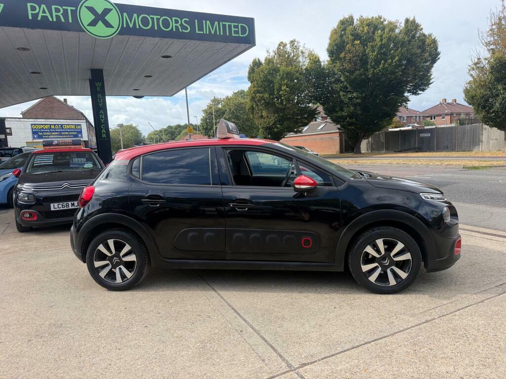 Citroen C3 1.2 Puretech Flair Euro 6 LG67LUR Black #3