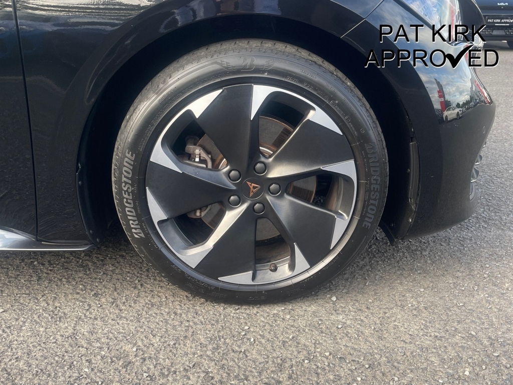 Cupra Born 170Kw E-boost V2 59Kwh LR25YTY Black #6