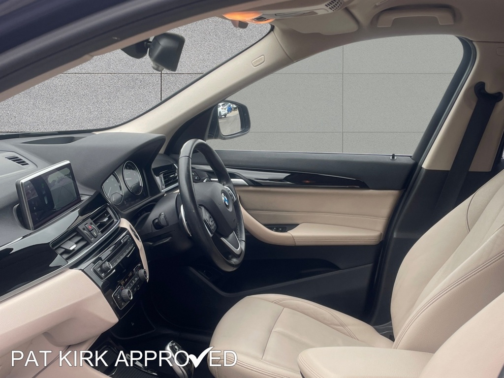 BMW X1 2018 68 2.0  #10