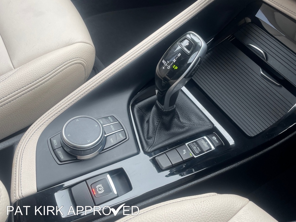 BMW X1 2018 68 2.0  #21