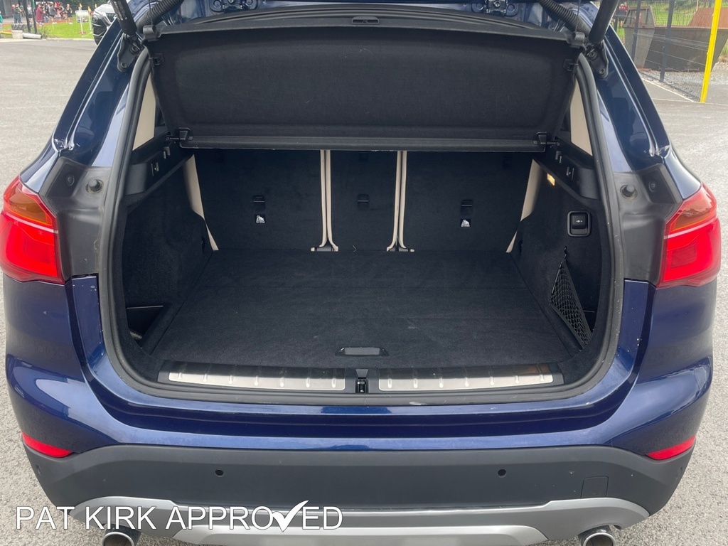 BMW X1 2018 68 2.0  #20
