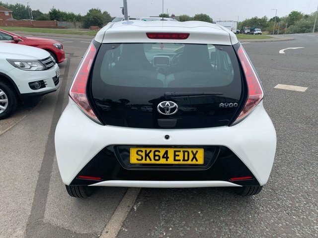 Toyota Aygo 2014 1.0 Vvt-i X-play Hatchback SK64EDX White #5