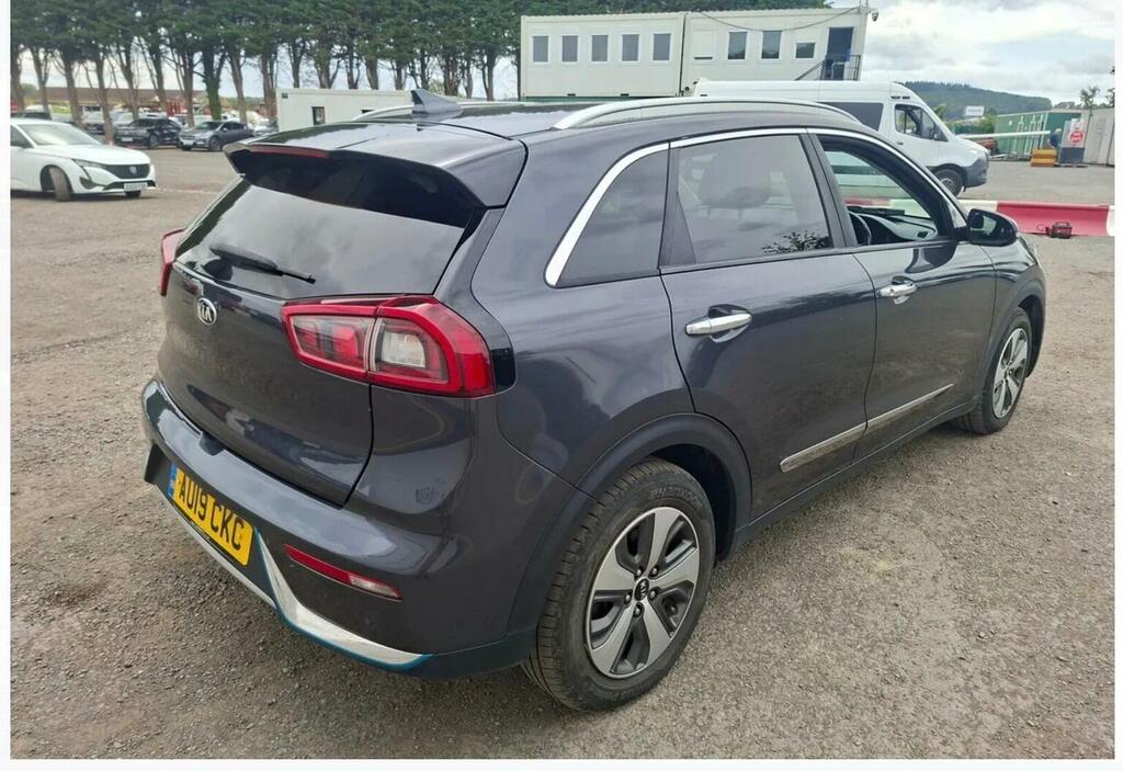 Kia e-Niro 1.6 Gdi 8.9Kwh 3 Dct Euro 6 Ss Grey