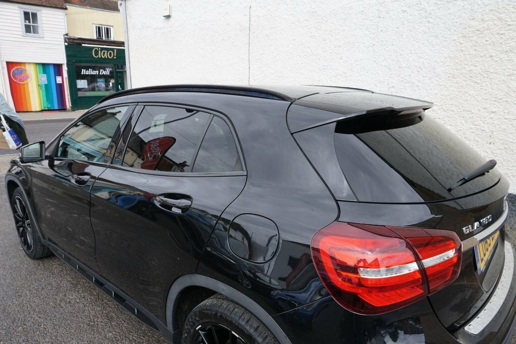 Mercedes-Benz GLA Class 1.6 Gla180 Amg Line Edition 7G-dct Euro 6 Ss LO69LKZ Black #6