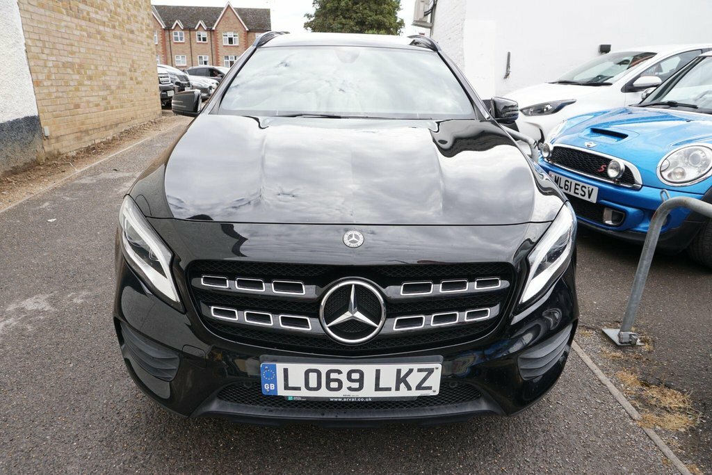 Mercedes-Benz GLA Class 1.6 Gla180 Amg Line Edition 7G-dct Euro 6 Ss LO69LKZ Black #2