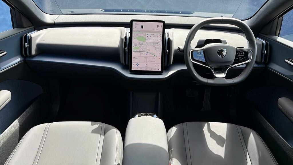 Volvo EX30 Core 268Bhp Single Motor Extended Range - Rear BA26SMV Black #5