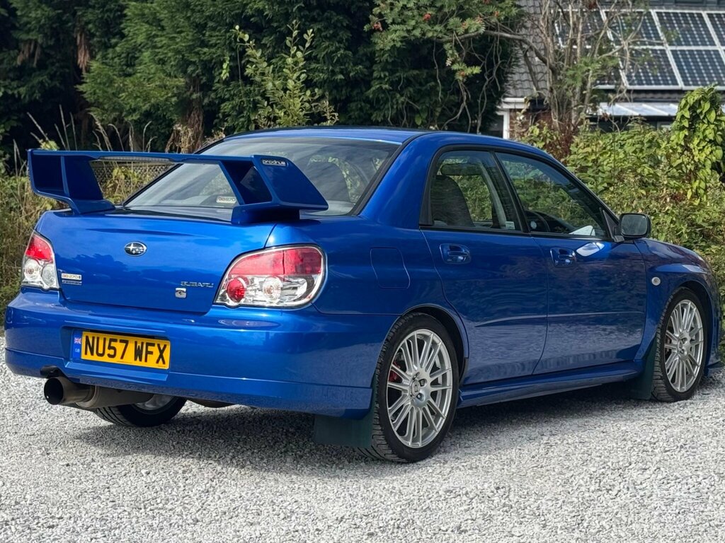 Subaru Impreza Hatchback Black #8