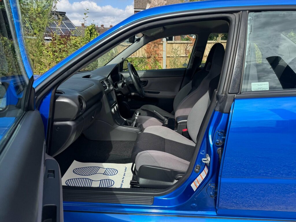 Subaru Impreza Hatchback Black #17