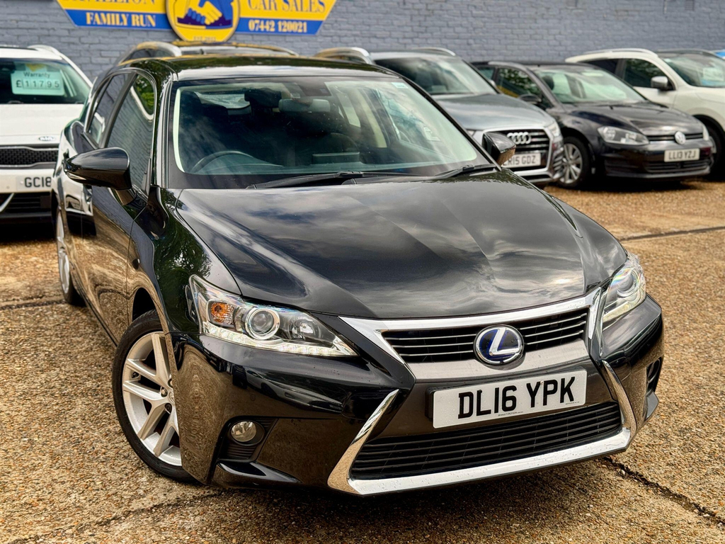 Lexus CT  White #8