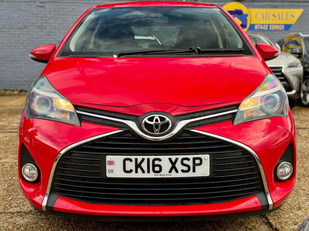 Toyota Yaris 1.33 Dual Vvt-i Icon Euro 6 Red #3