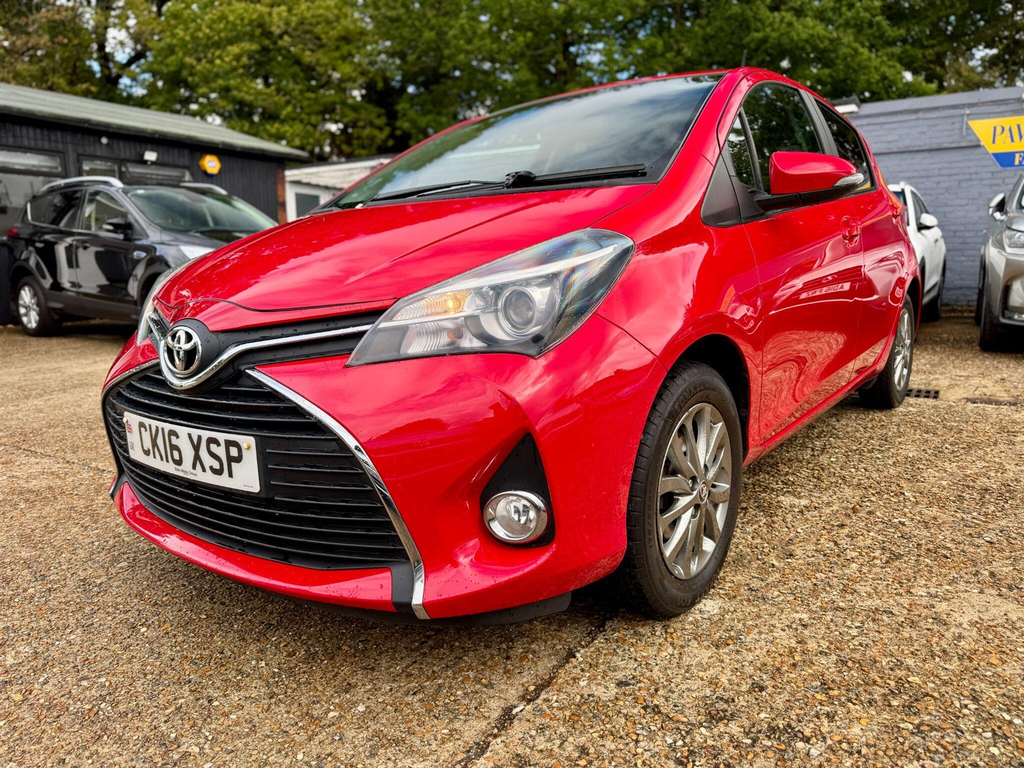 Toyota Yaris 1.33 Dual Vvt-i Icon Euro 6 Red #4