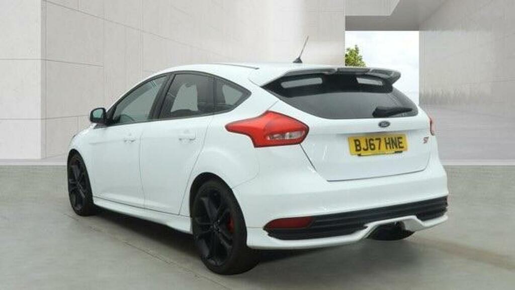Ford Focus 2.0T Ecoboost St-2 Euro 6 Ss White #4