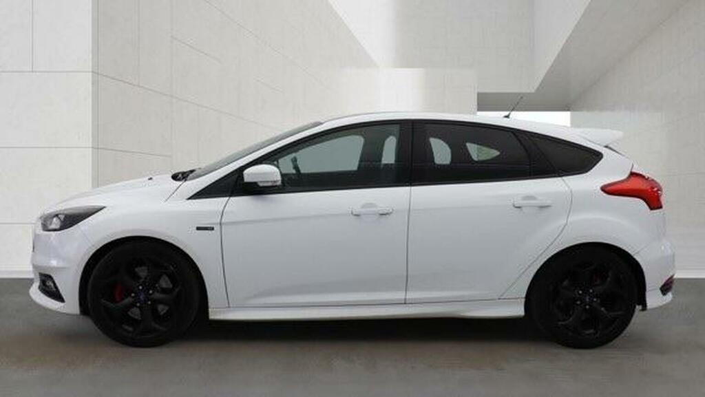 Ford Focus 2.0T Ecoboost St-2 Euro 6 Ss White #5