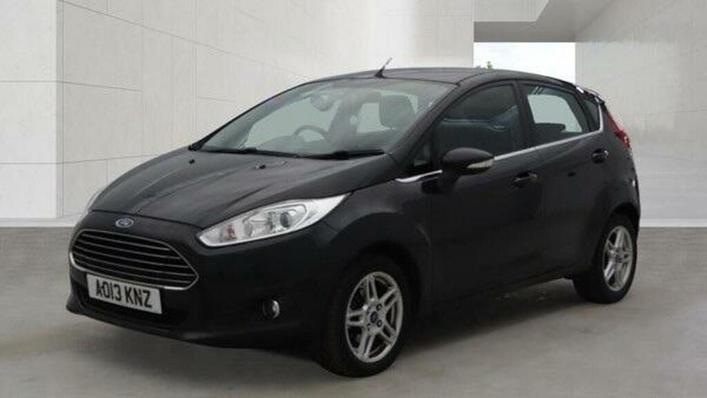Ford Fiesta 1.6 Zetec Powershift Euro 5 Black #6