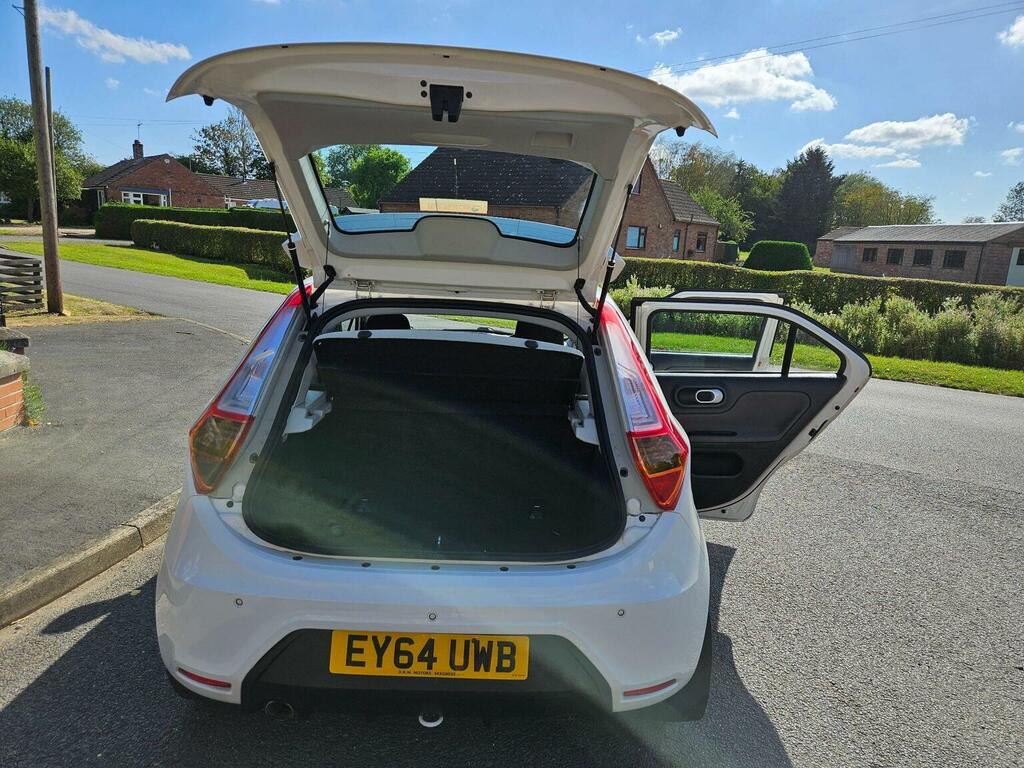 MG MG3 Hatchback Grey #12