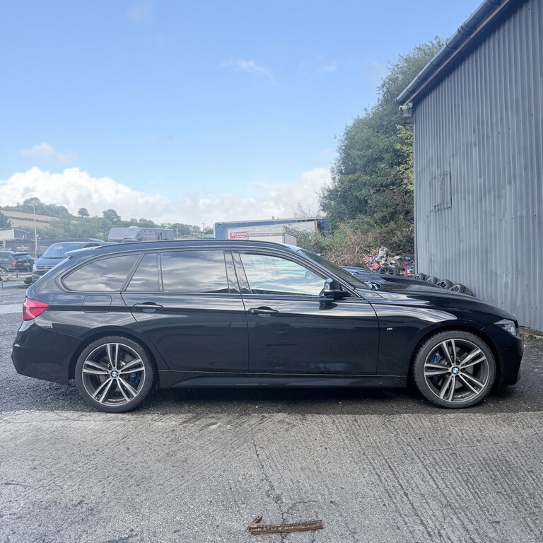 BMW 3 Series 3.0 335D Xdrive M Sport Touring Black #4