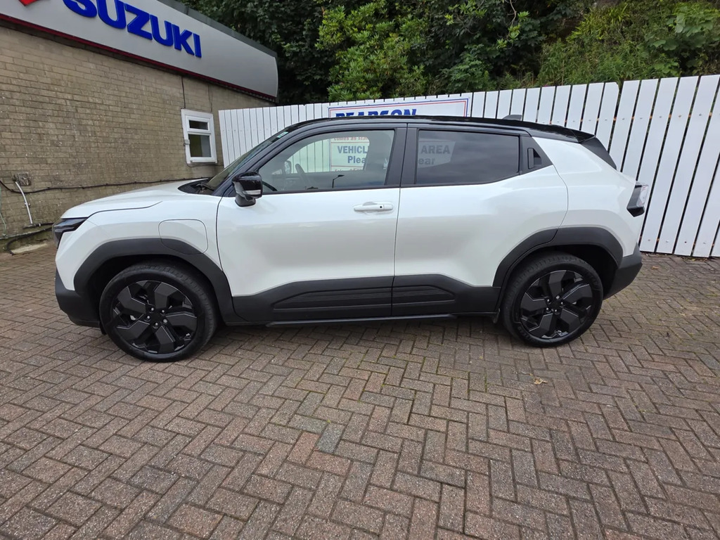 Suzuki  61Kwh Motion Blue #8