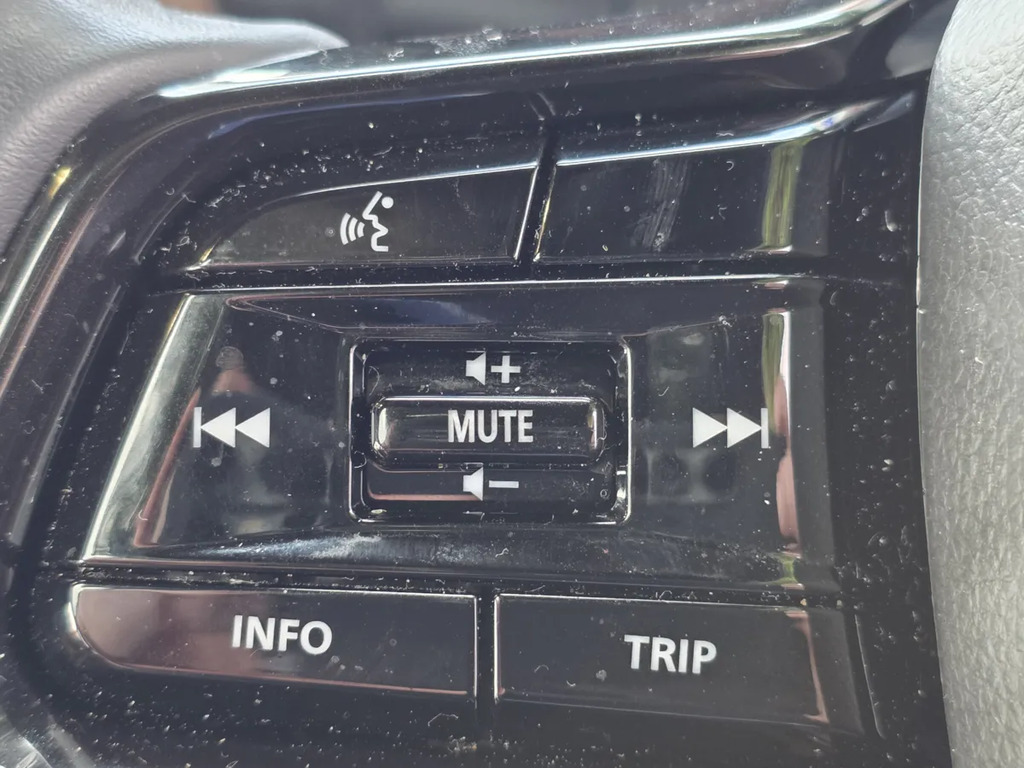 Suzuki  61Kwh Motion Blue #25