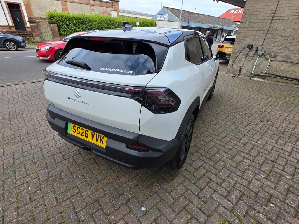 Suzuki 61 Kwh Ultra 2Wd SG26VVK Black #4