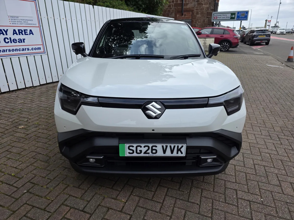 Suzuki 61 Kwh Ultra 2Wd SG26VVK Black