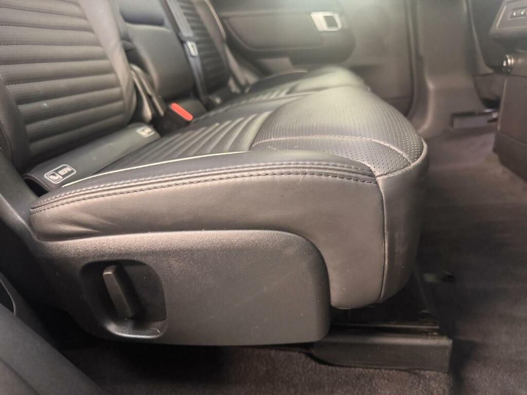 Land Rover Discovery Td4 Hse Black Black #44