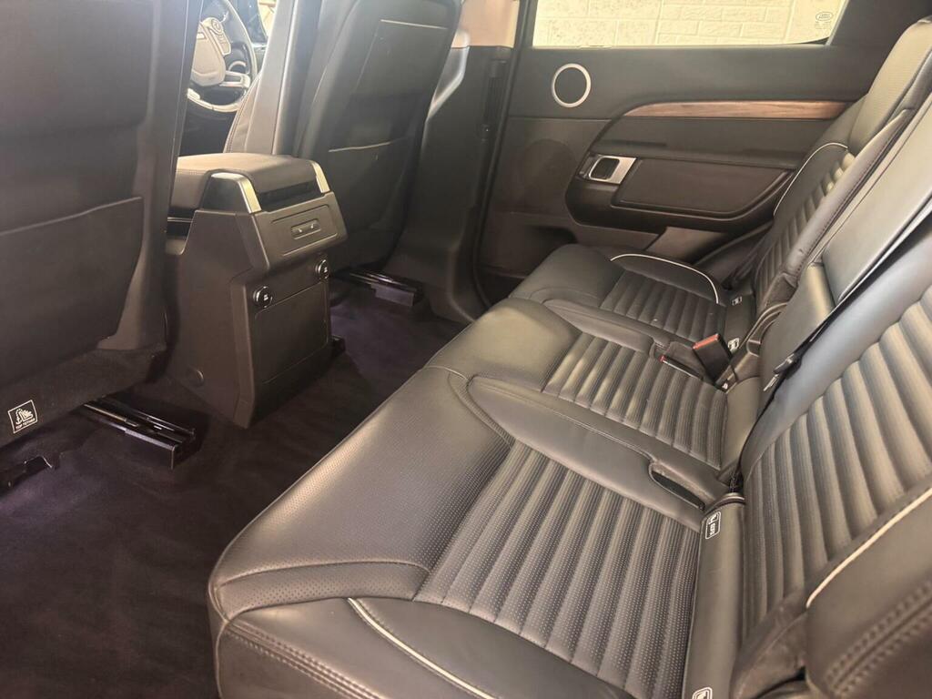 Land Rover Discovery Td4 Hse Black Black #22