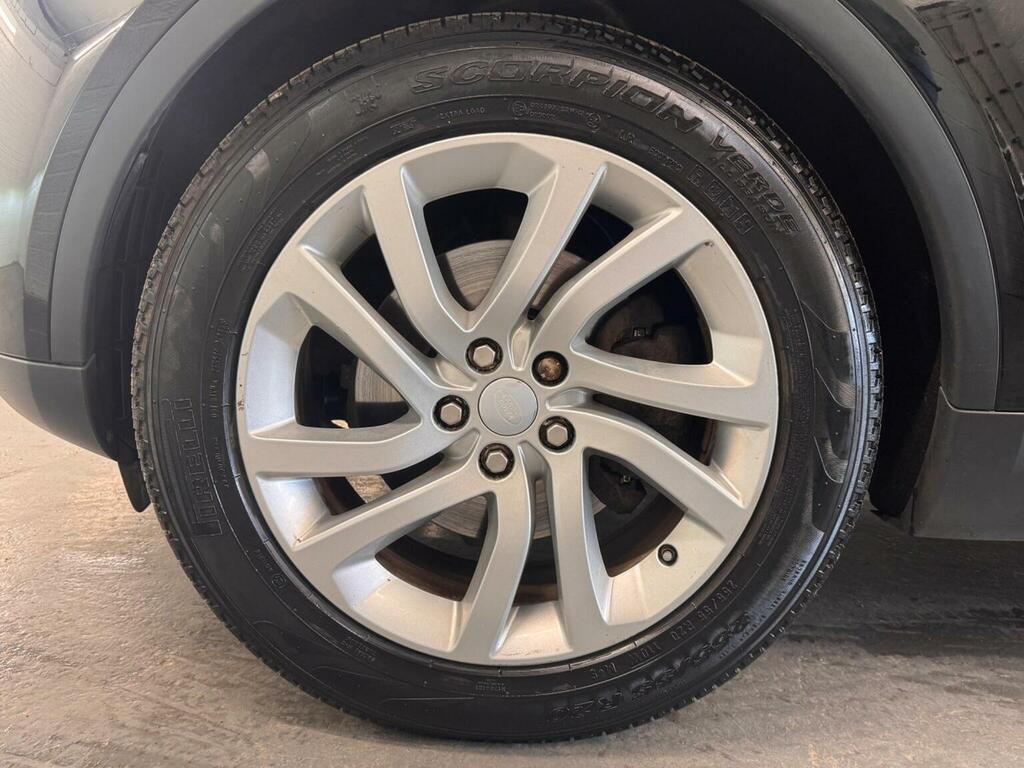 Land Rover Discovery Td4 Hse Black Black #33
