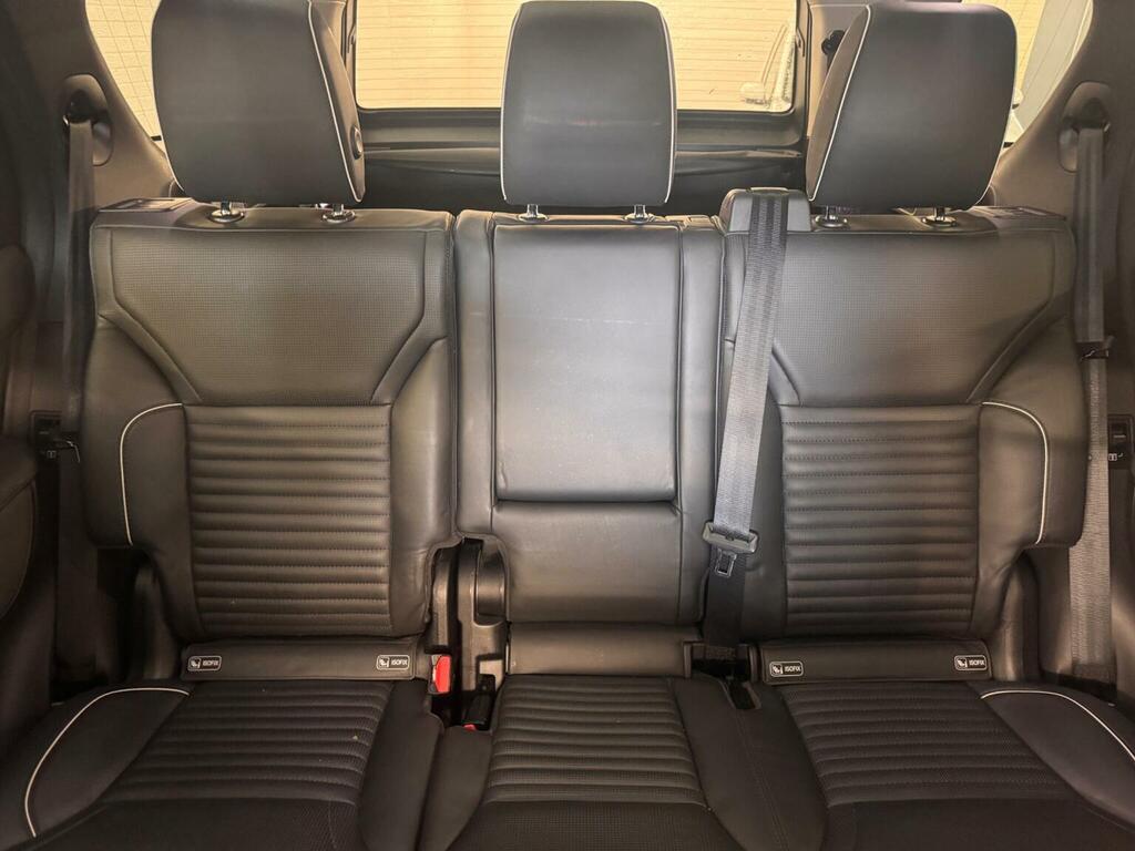 Land Rover Discovery Td4 Hse Black Black #23