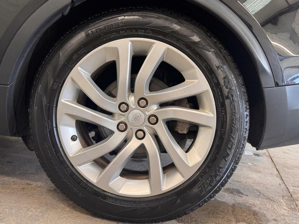 Land Rover Discovery Td4 Hse Black Black #34