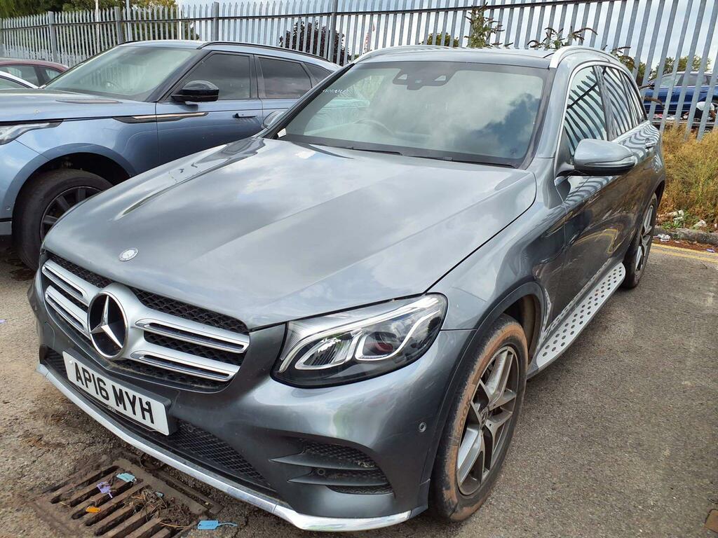 Mercedes-Benz GLC Class 2.1 Glc 250 D 4Matic Amg Line Premium Plus Black #3