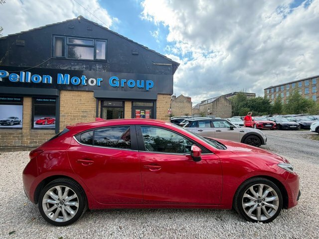 Mazda 3 Hatchback Red #4