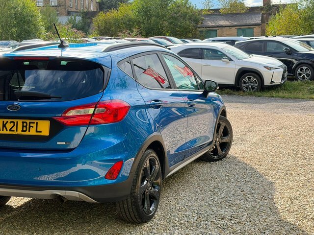 Ford Fiesta Trend Blue #10