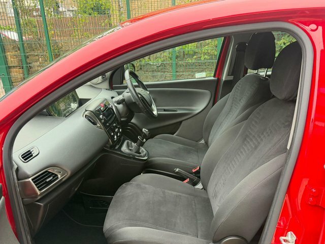 Chrysler Ypsilon  Black #34